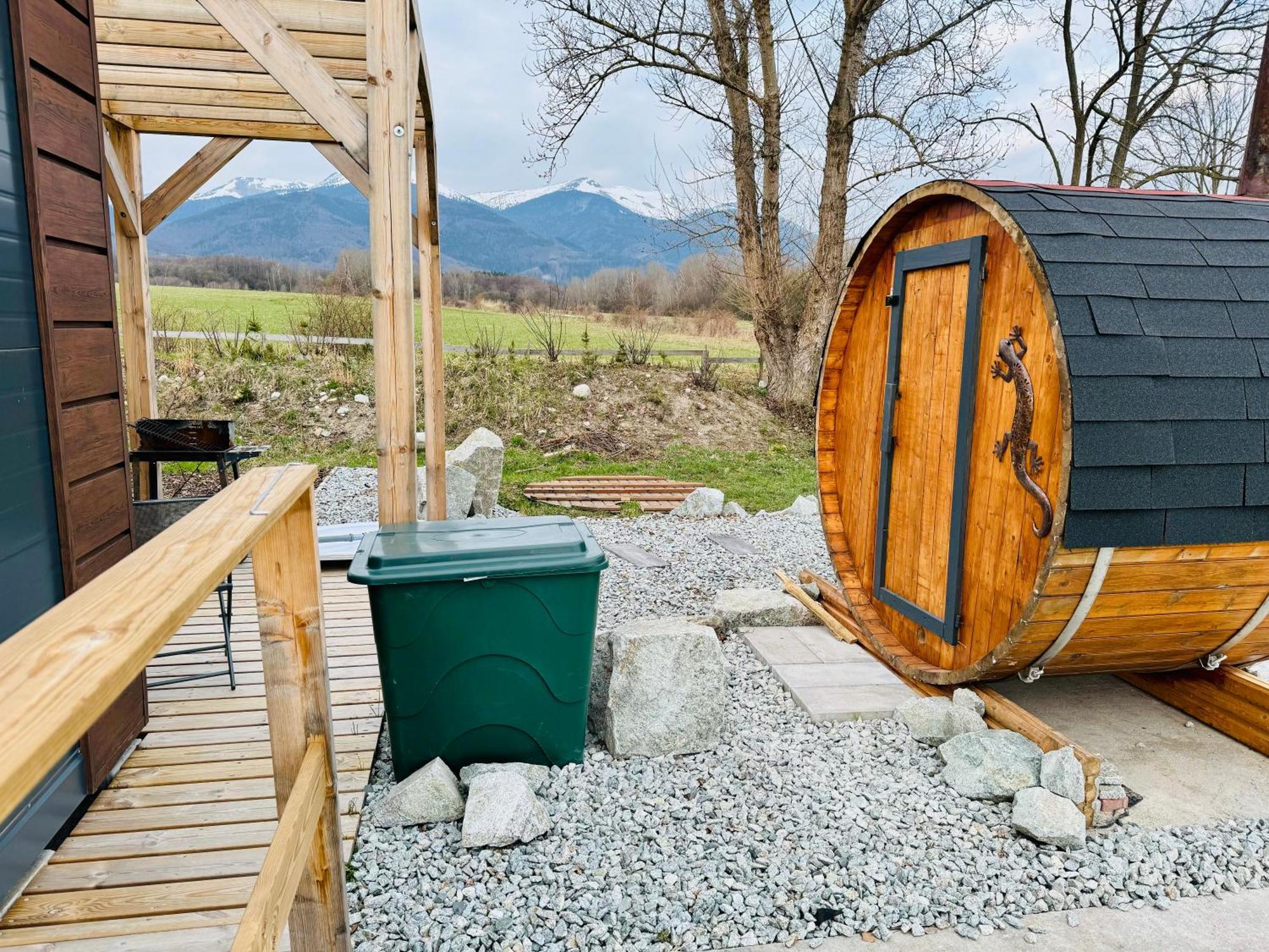 Apartmán Tiny House With Mountain Views Turany Exteriér fotografie